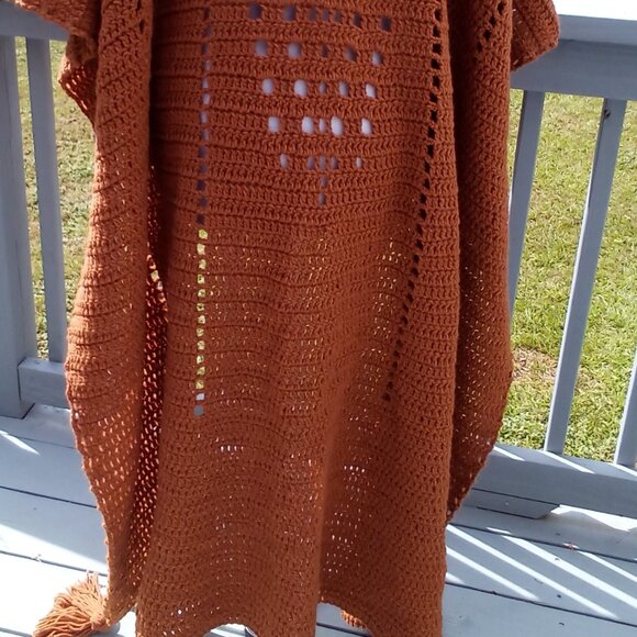 Hand Crafted Hi-Low Crochet Poncho, Color Orange, Size one size fitted most. - Picture 3 of 7